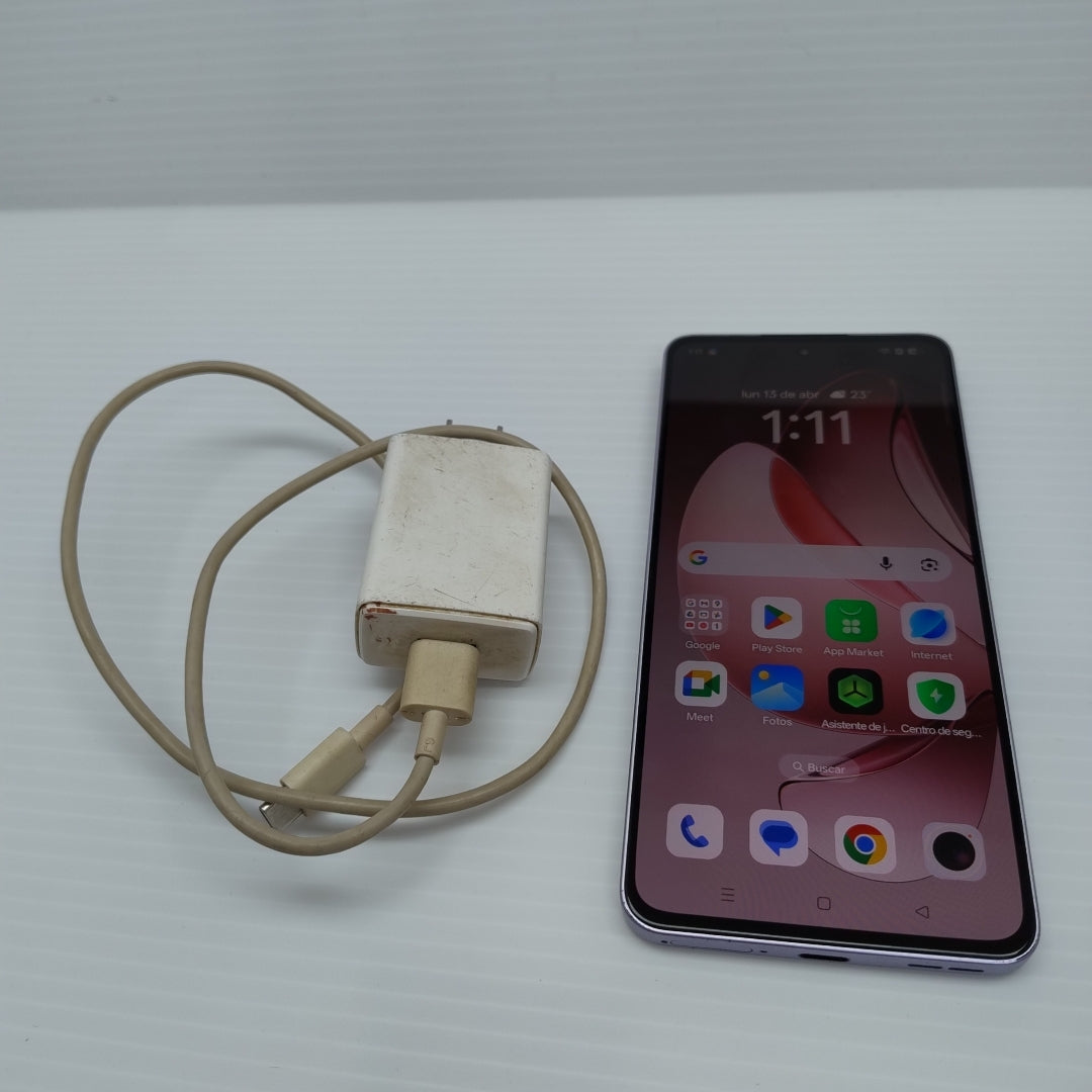 CELULAR OPPO  RENO 13F 5G CPH2699 (2025) 256 GB 12 GB RAM (SEMINUEVO)