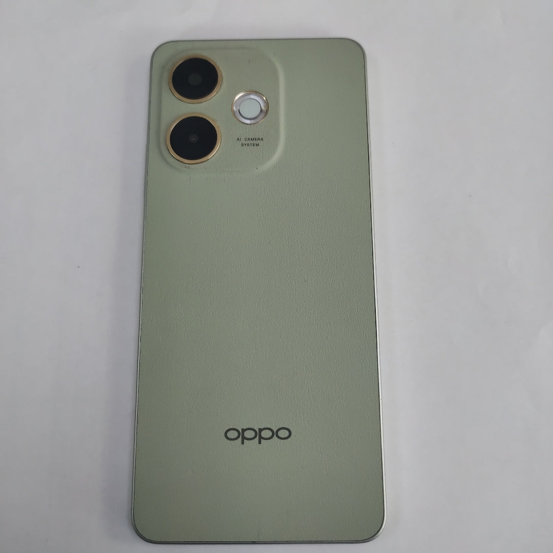 CELULAR OPPO  A5 PRO CPH2711 (2025) 256 GB 8 GB RAM (SEMINUEVO)