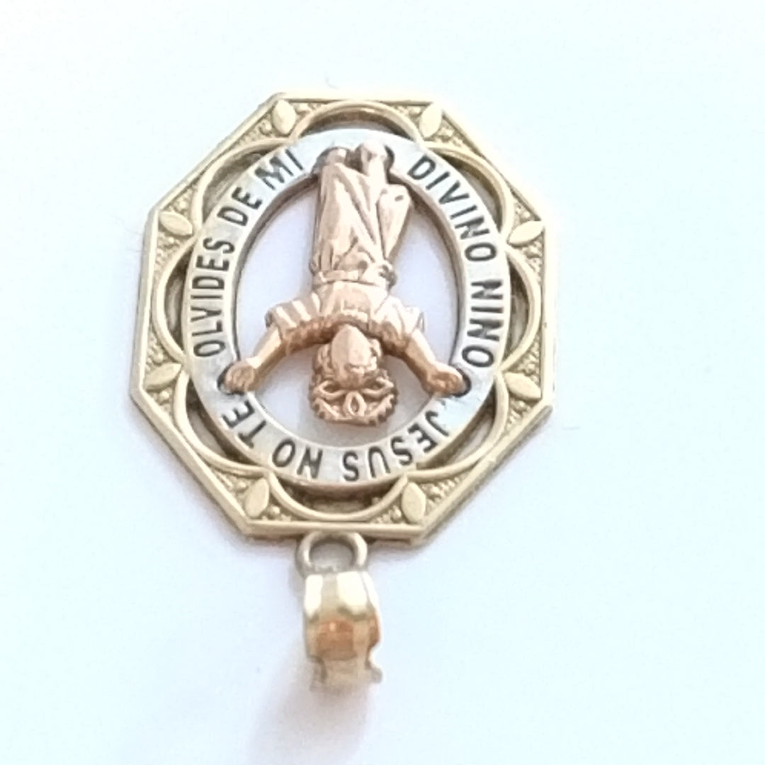 MEDALLA RELIGIOSA ORO,ORO COMBINADO 14 K 2,50 GRMS (SEMINUEVO)