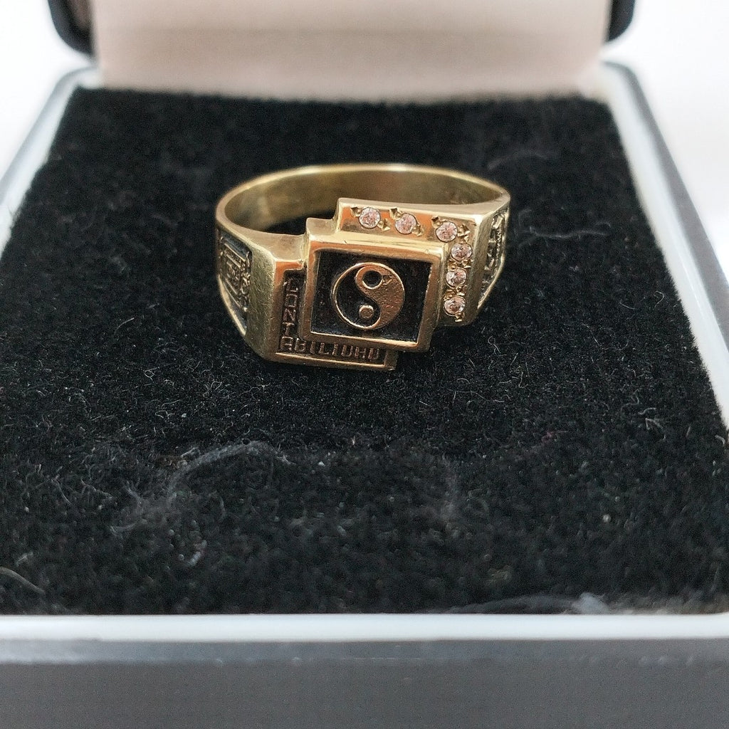 ANILLO DE GRADUACIÓN ORO 14 K 5.6 GRMS (SEMINUEVO)