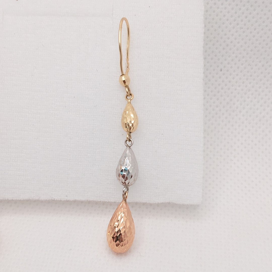 ARETES PAR ORO COMBINADO 14 K 2.6 GRMS (SEMINUEVO)