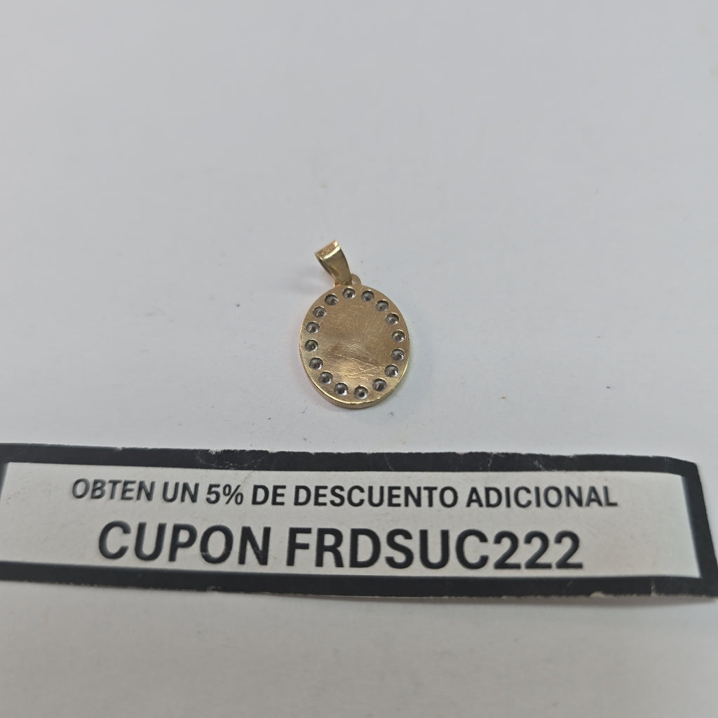 MEDALLA RELIGIOSA ORO 10 K 0.8 GRMS (SEMINUEVO)