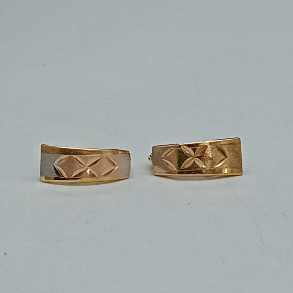 ARETES PAR ORO 14 K 0.8 GRMS (SEMINUEVO)