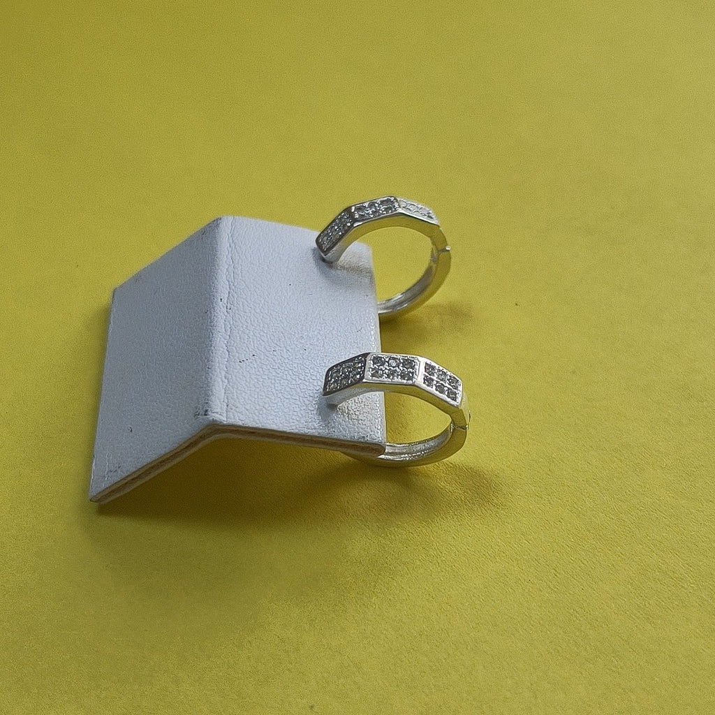 ARRACADAS C/CIRCONIAS PLATA .925 2.5 GR (NUEVO)