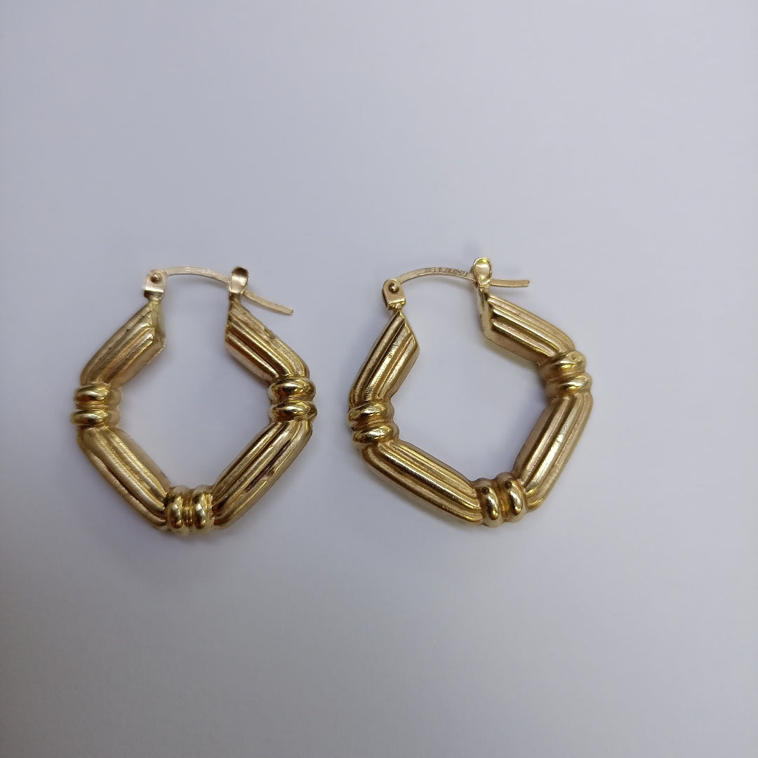 ARRACADAS PAR ORO 10 K 3,00 GRMS (SEMINUEVO)