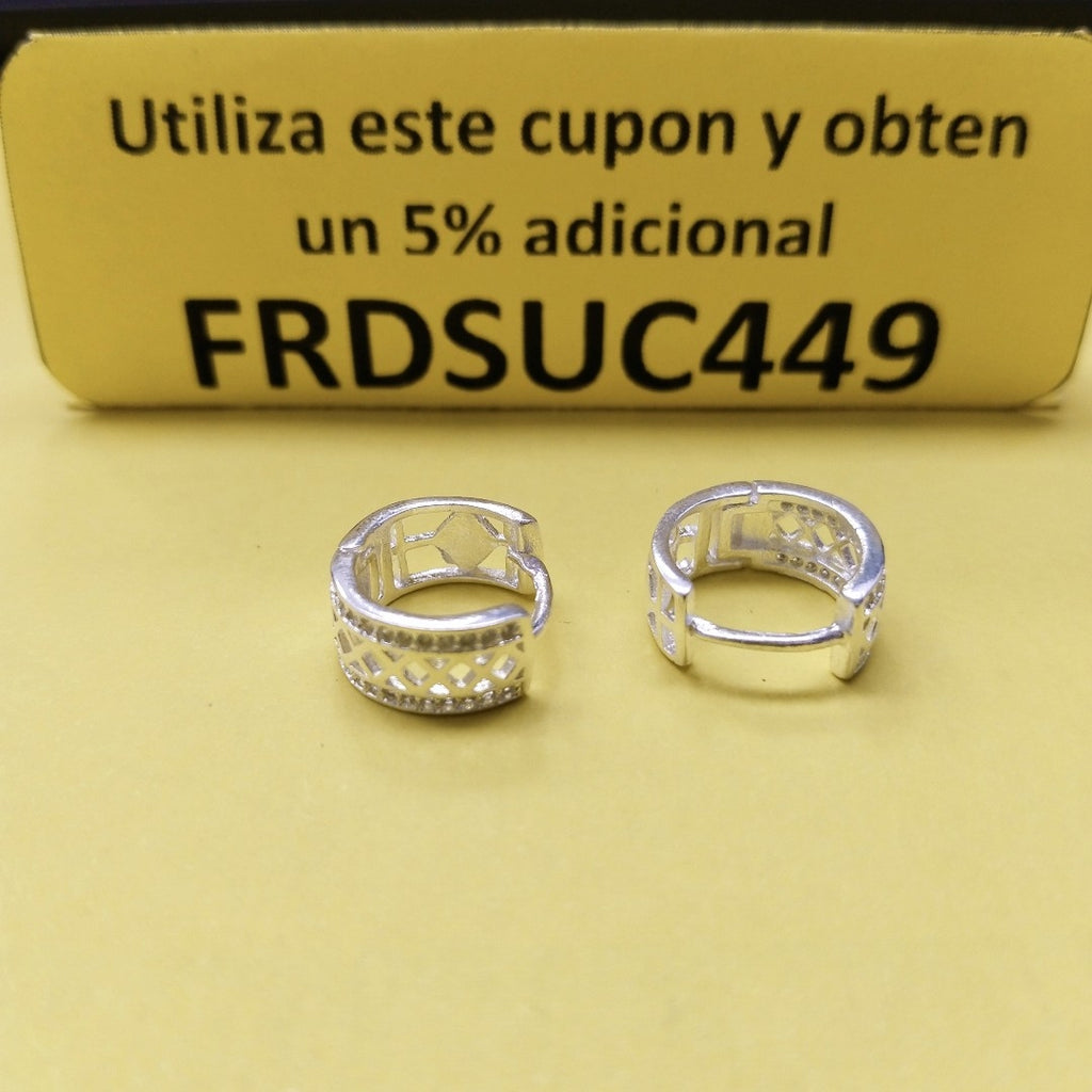 HUGGIES C/CIRCONIAS PLATA .925 2.7 GR (NUEVO)