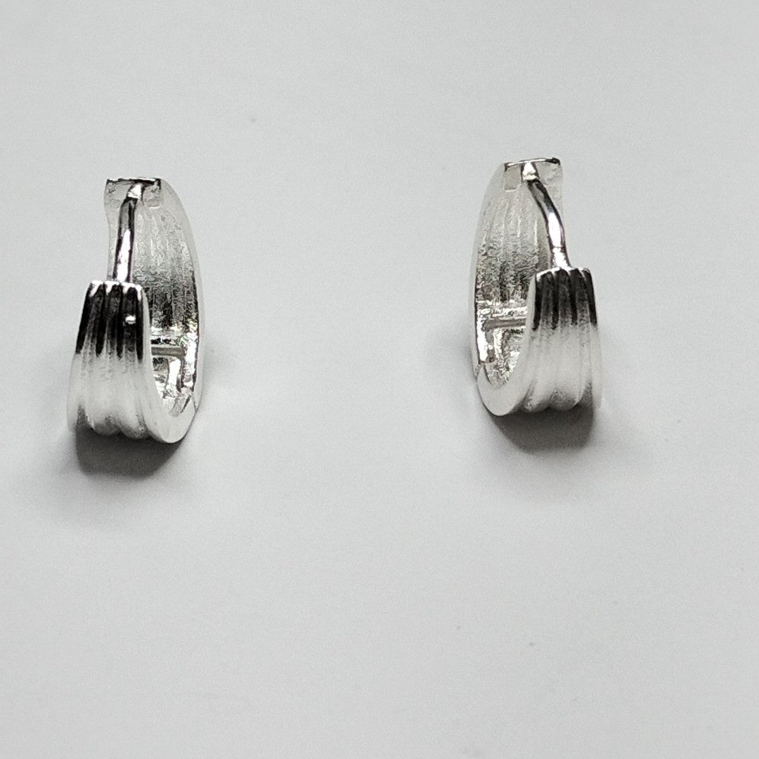 ARRACADAS PLATA .925 2.8 GR (NUEVO)