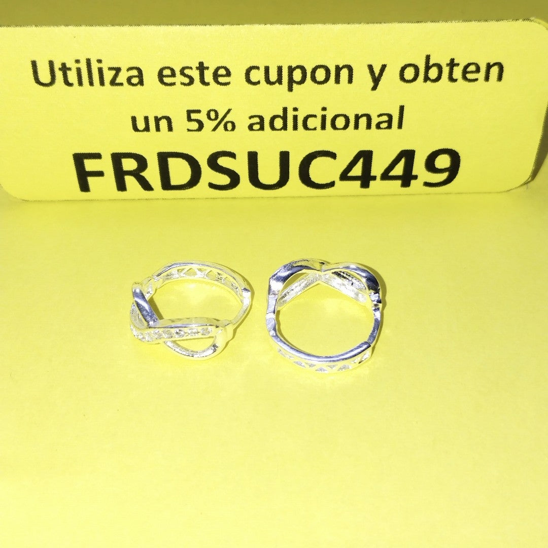HUGGIES INFINITO CIRCONIAS PLATA .925 2.4 GR (NUEVO)