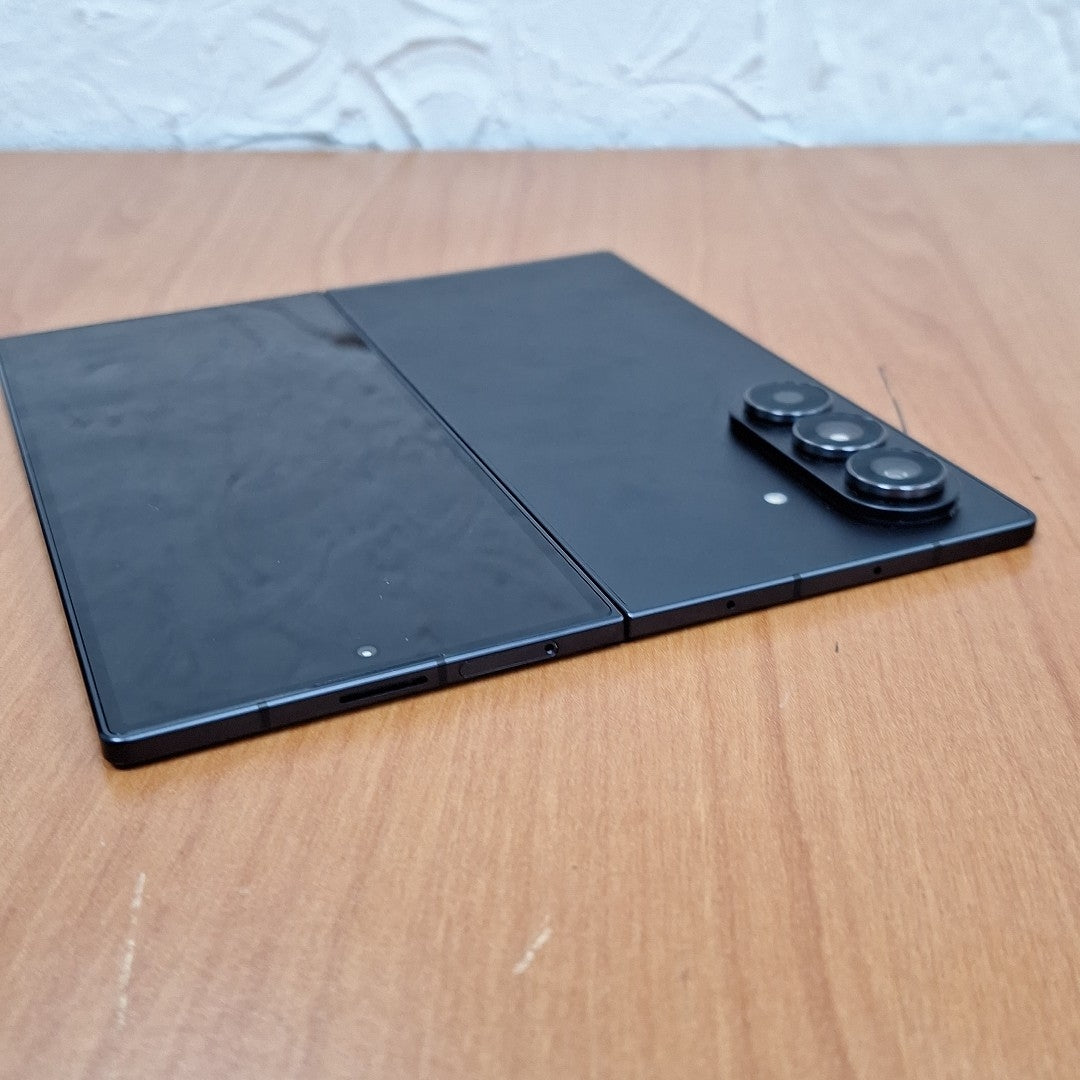 CELULAR SAMSUNG GALAXY Z FOLD7 SM-F966B (2025) 512 GB 12 GB RAM (SEMINUEVO)