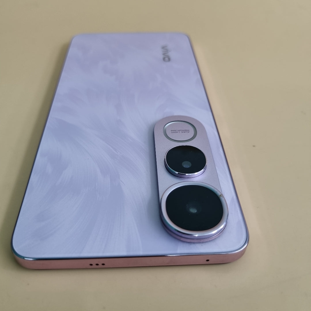 CELULAR VIVO V50 LITE V2441 (2025) 256 GB 8 GB RAM (SEMINUEVO)