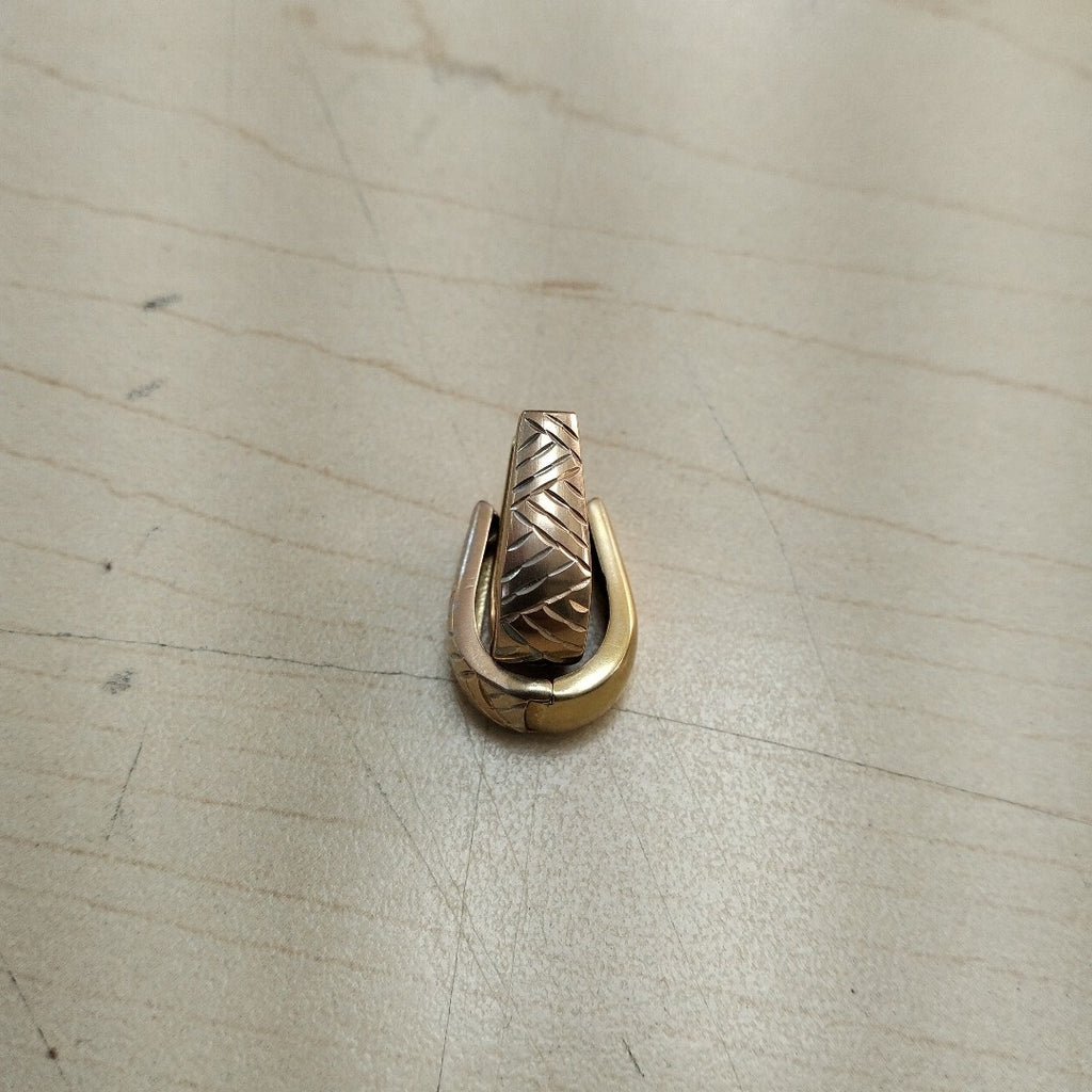 ARRACADAS PAR ORO COMBINADO 14 K 3.4 GRMS (SEMINUEVO)