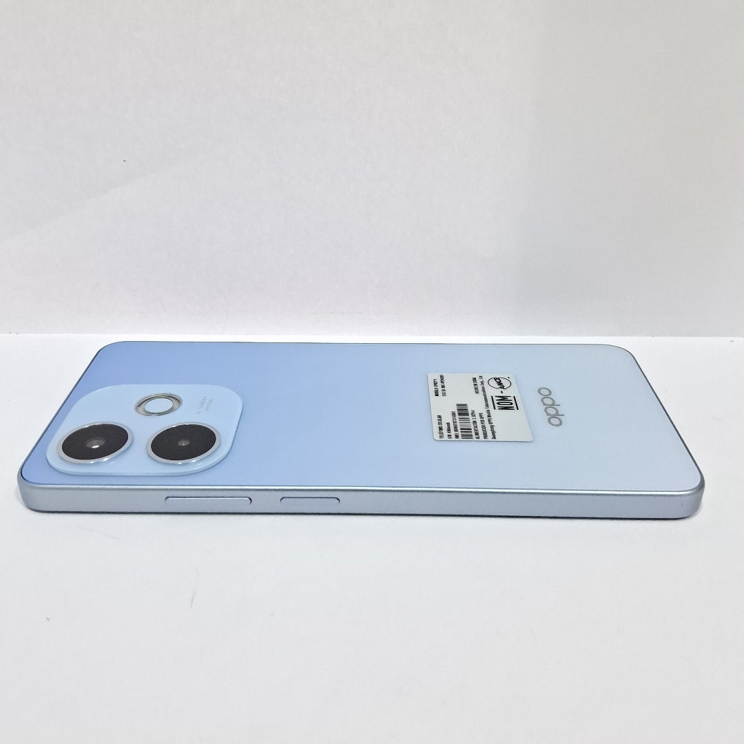 CELULAR OPPO  A5 PRO CPH2711 (2025) 256 GB 8 GB RAM (SEMINUEVO)