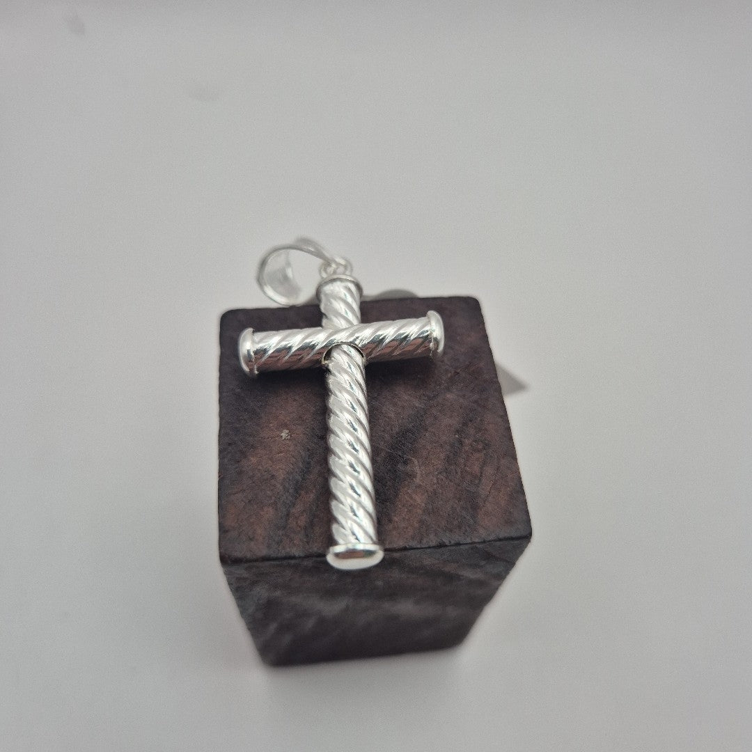 CRUZ PLATA .925 3.1 GR (NUEVO)