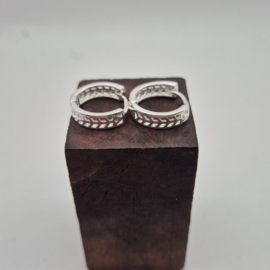 ARRACADAS PLATA .925 2.5 GR (NUEVO)