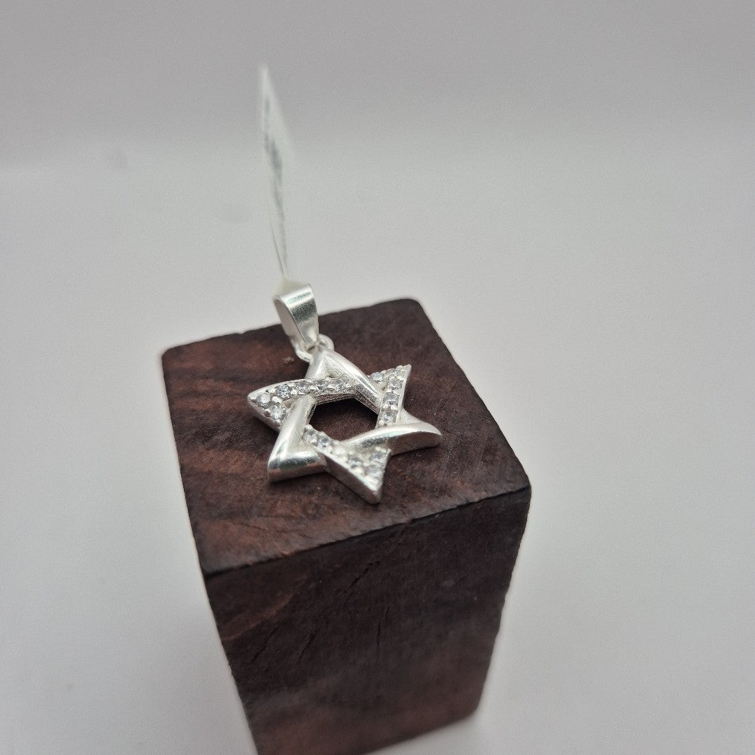 DIJE ESTRELLA DE DAVID C/CIRCONIAS PLATA .925 2.6 GR (NUEVO)