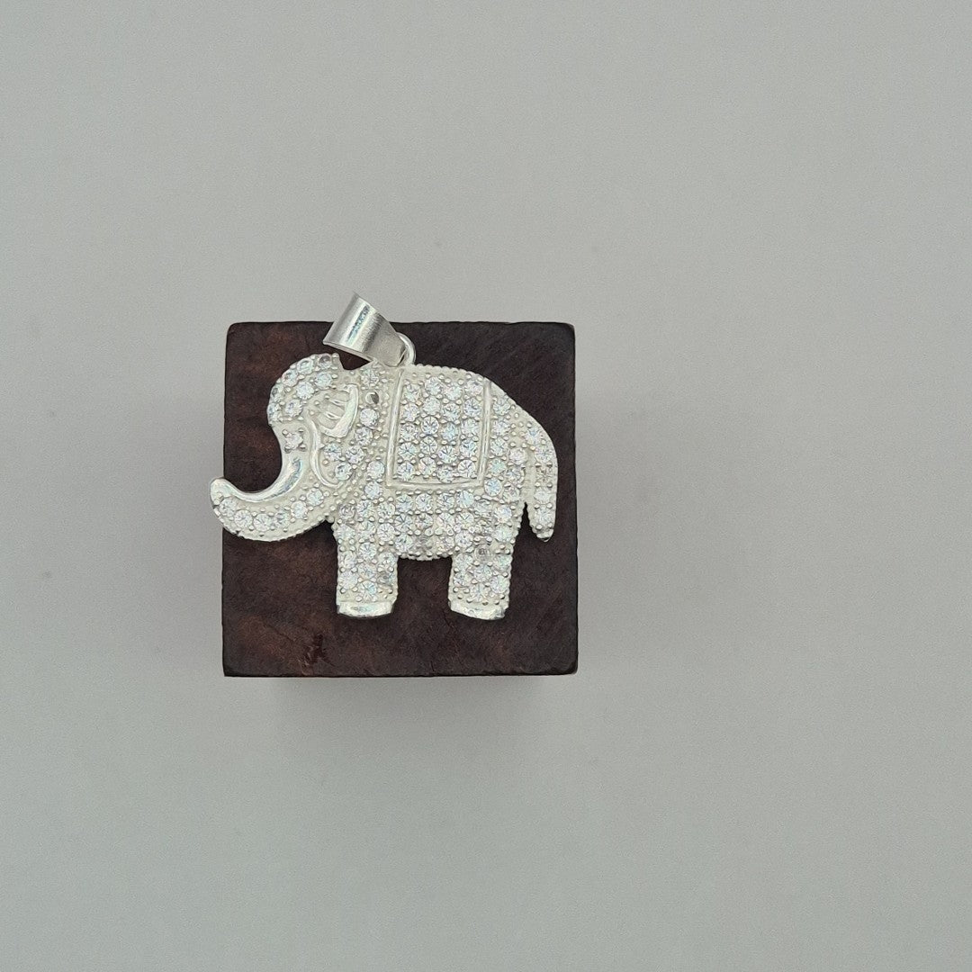 DIJE ELEFANTE C/CIRCONIAS PLATA .925 5.3 GR (NUEVO)