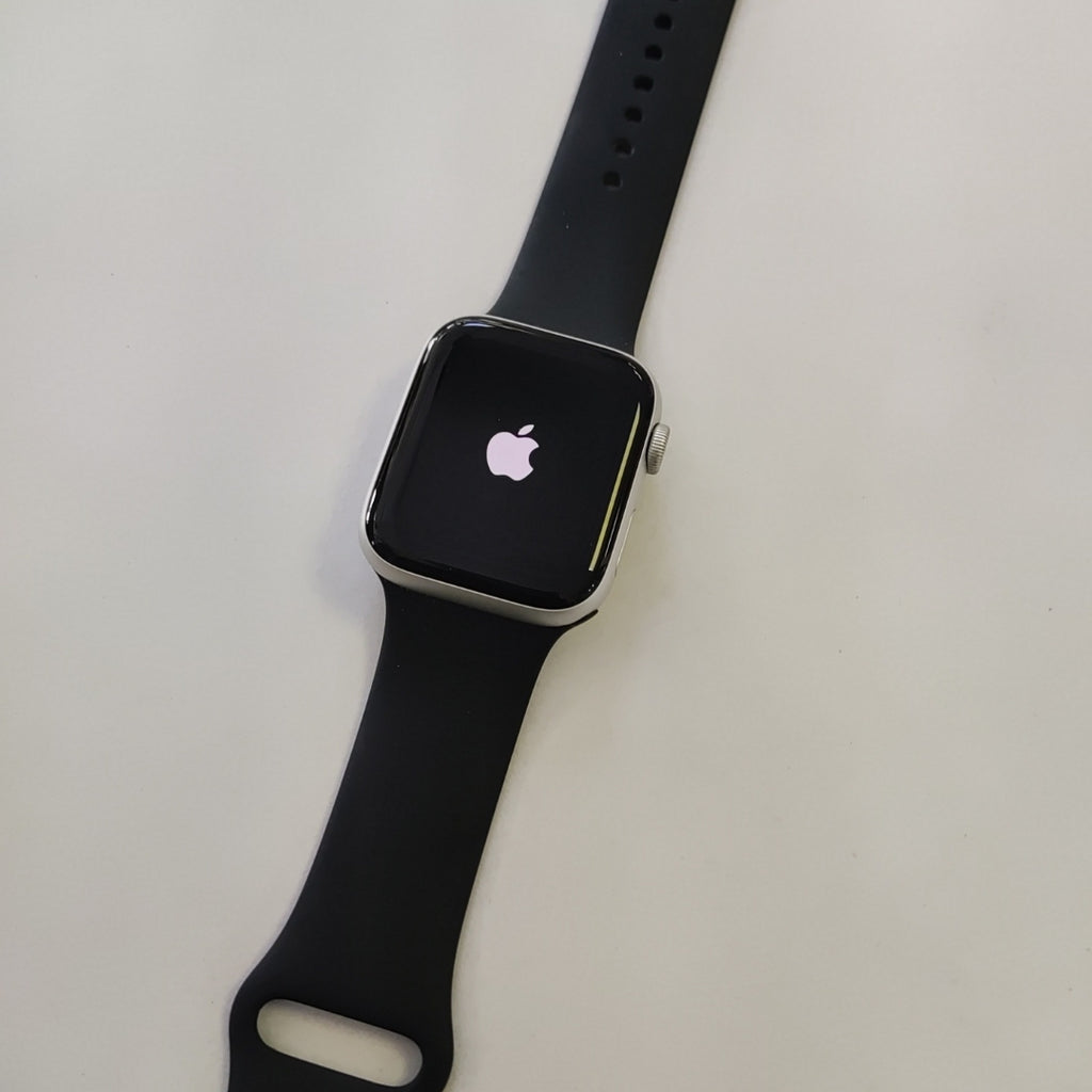 SMARTWATCH APPLE SE 2 ALUMINIO A2723 44 MM GPS (SEMINUEVO)