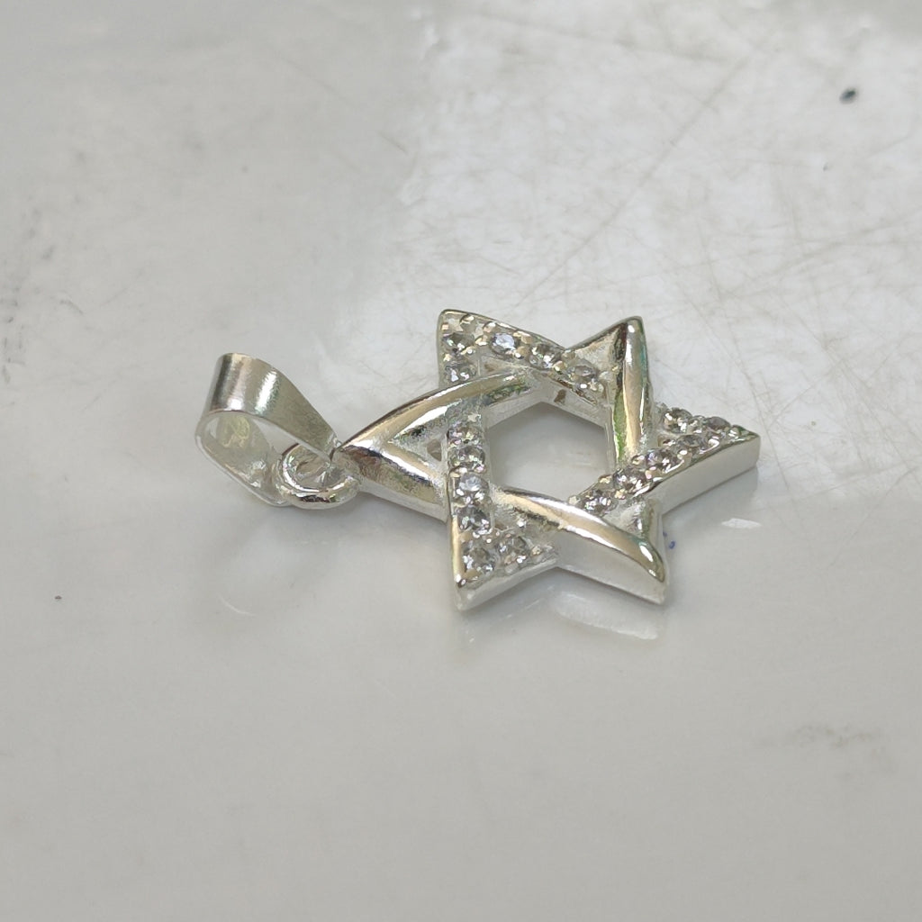 DIJE ESTRELLA DE DAVID C/CIRCONIAS PLATA .925 2.6 GR (NUEVO)