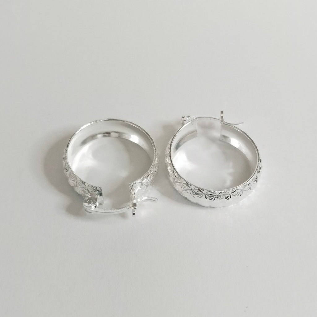 PAR ARRACADAS FACETADAS PLATA .925 3.4 GR (NUEVO)