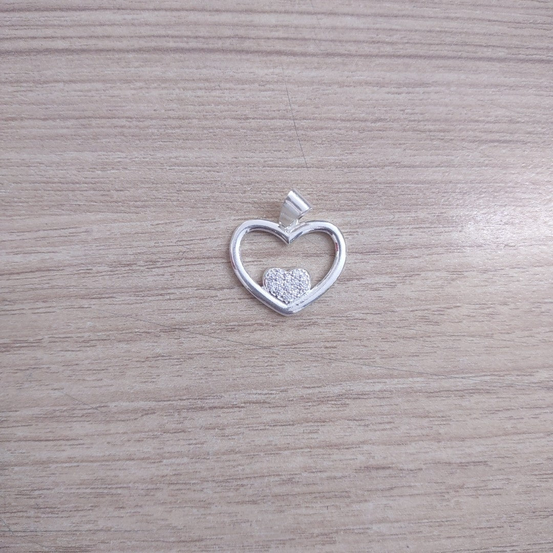 DIJE CORAZON C/CIRCONIAS PLATA .925 2.5 GR (NUEVO)