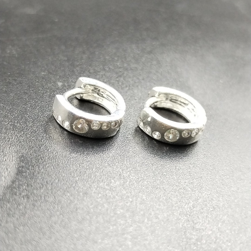 ARRACADAS C/CIRCONIAS PLATA .925 2.1 GR (NUEVO)