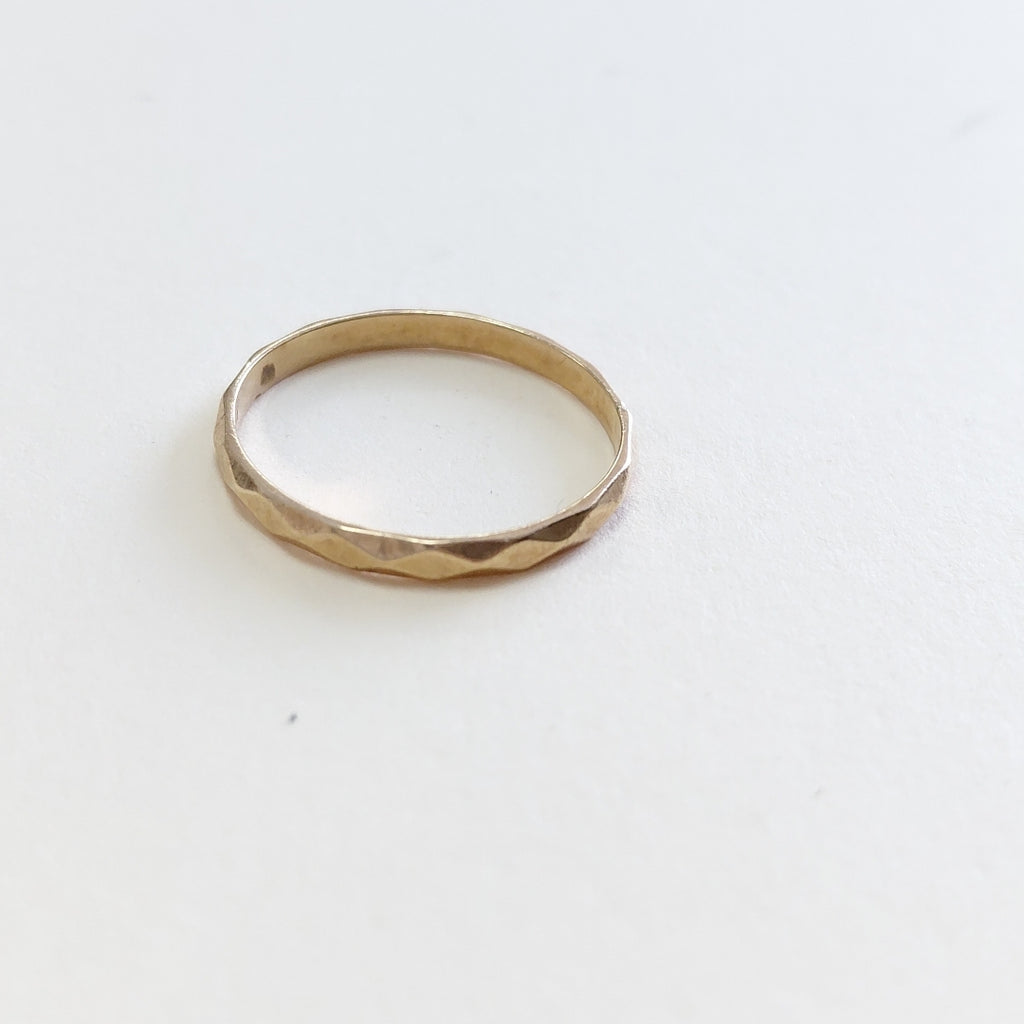 ARGOLLA ORO 14 K 1,20 GRMS (SEMINUEVO)