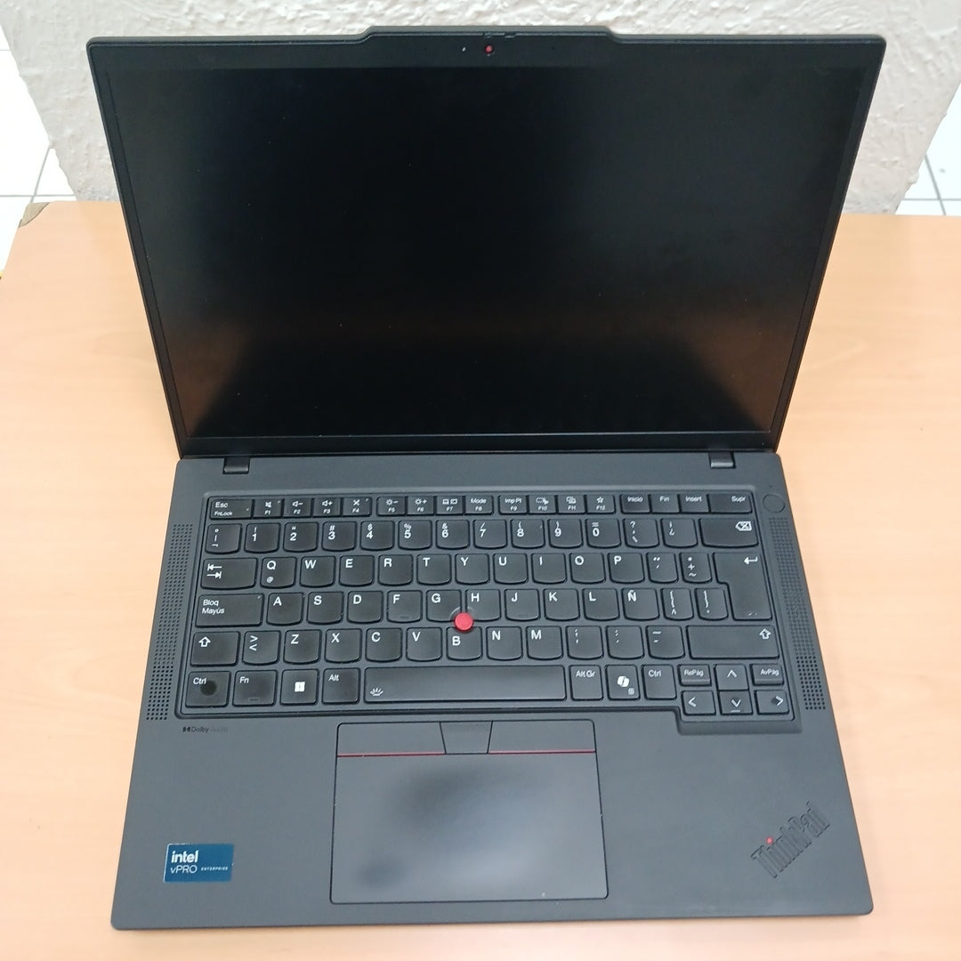 LAPTOP LENOVO THINKPAD T14 GEN 5 (2024) 1 TB SSD 32 GB RAM (SEMINUEVO)