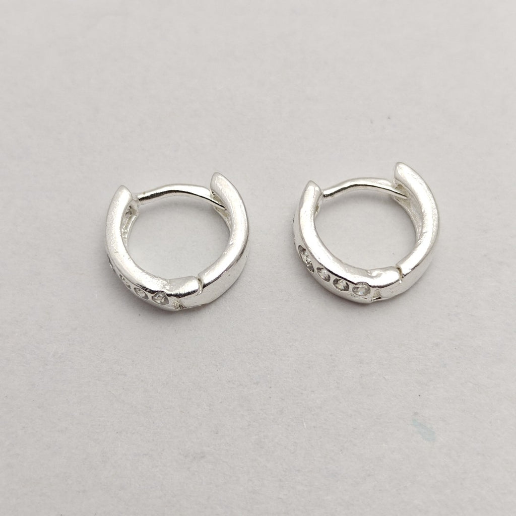 ARRACADAS C/CIRCONIAS PLATA .925 2.1 GR (NUEVO)