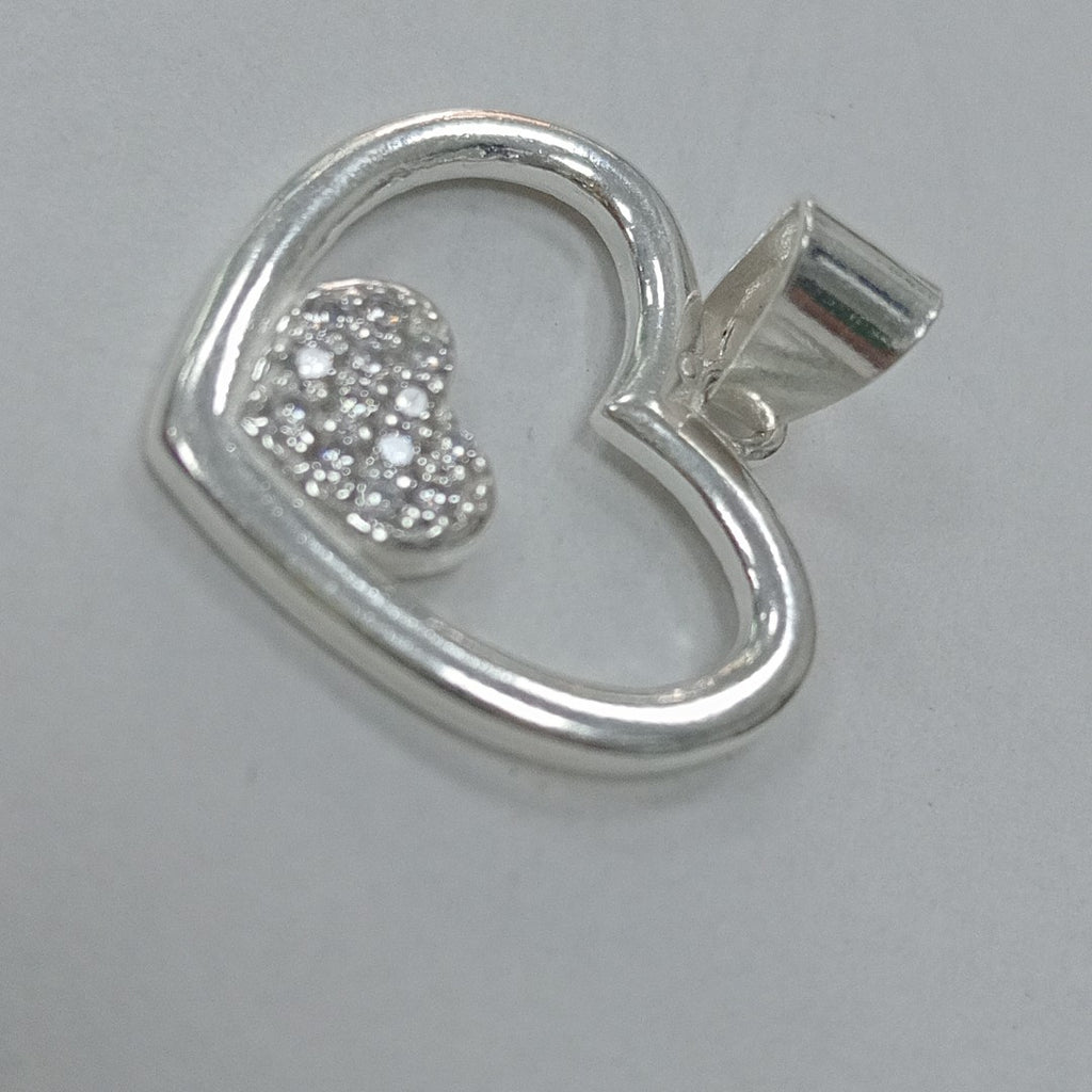 DIJE CORAZON C/CIRCONIAS PLATA .925 2.5 GR (NUEVO)