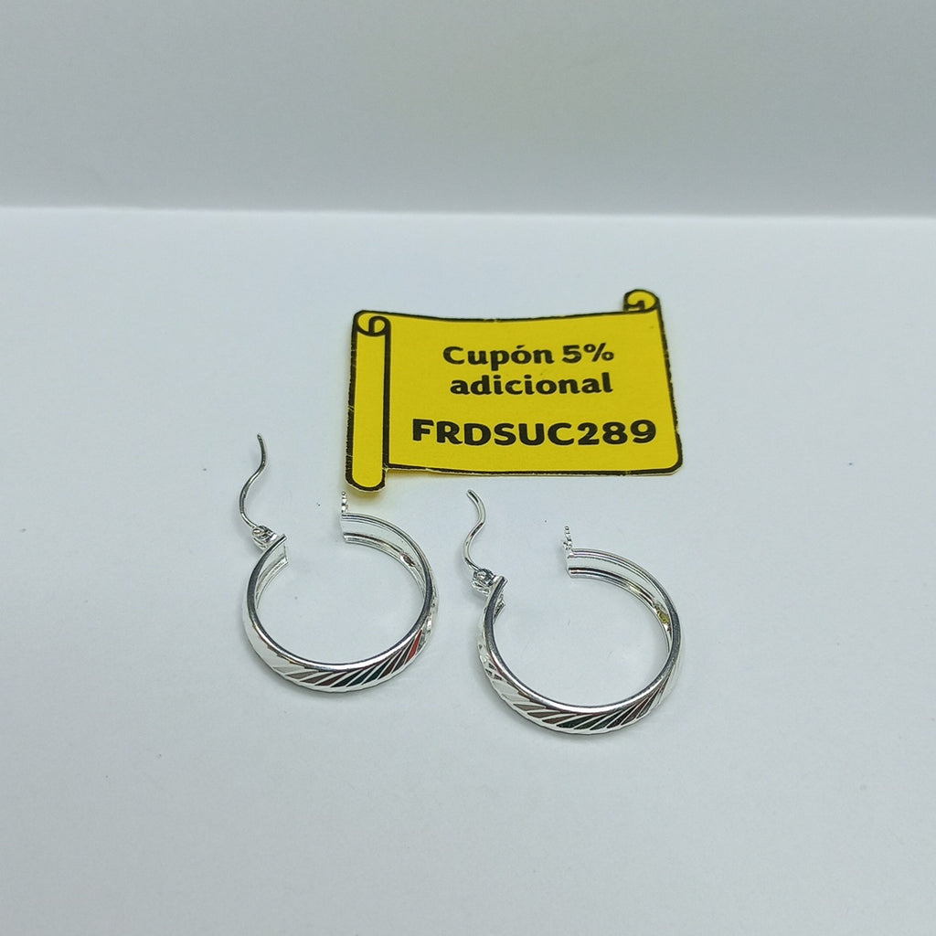PAR ARRACADAS LABRADAS PLATA .925 2.4 GR (NUEVO)