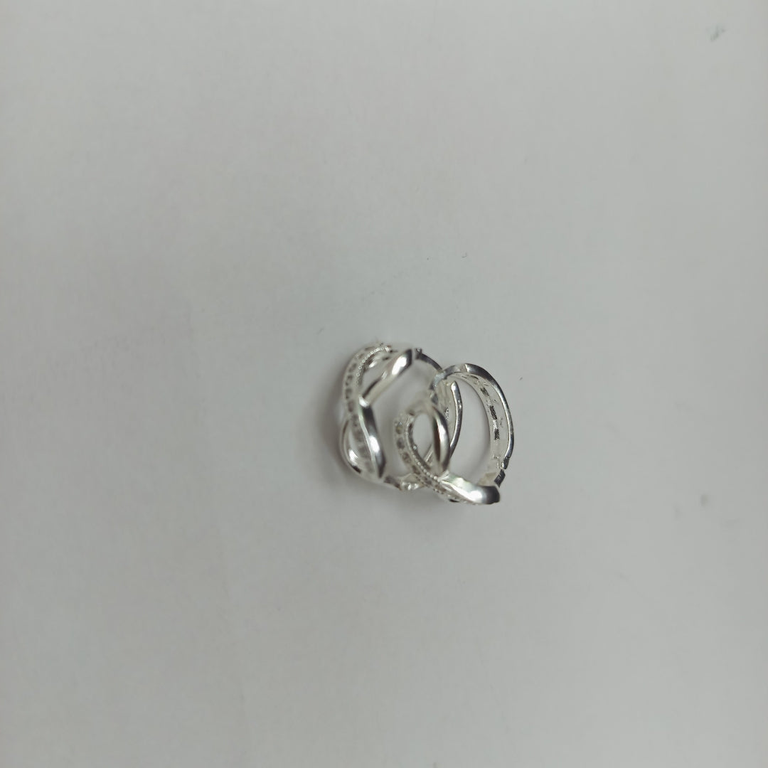 HUGGIES INFINITO CIRCONIAS PLATA .925 2.4 GR (NUEVO)