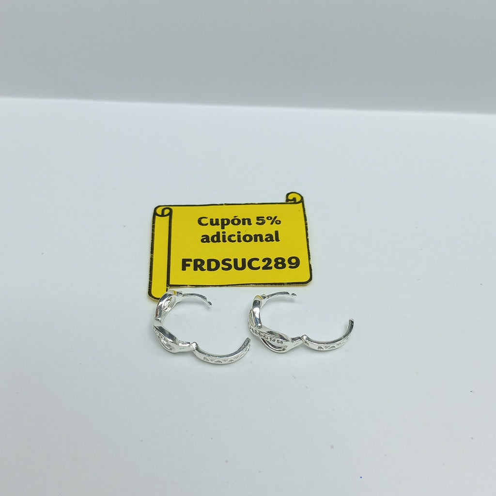 HUGGIES INFINITO CIRCONIAS PLATA .925 2.4 GR (NUEVO)