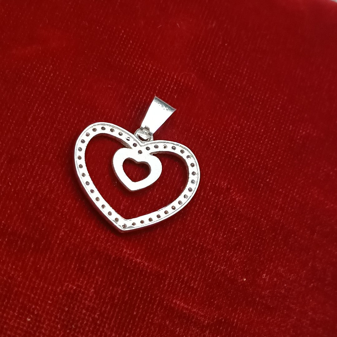 DIJE CORAZON C/CIRCONIAS PLATA .925 2.7 GR (NUEVO)