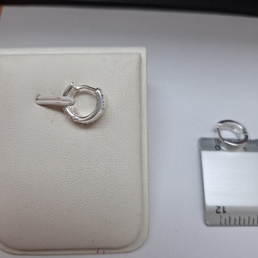 ARRACADAS C/CIRCONIAS PLATA .925 2.5 GR (NUEVO)