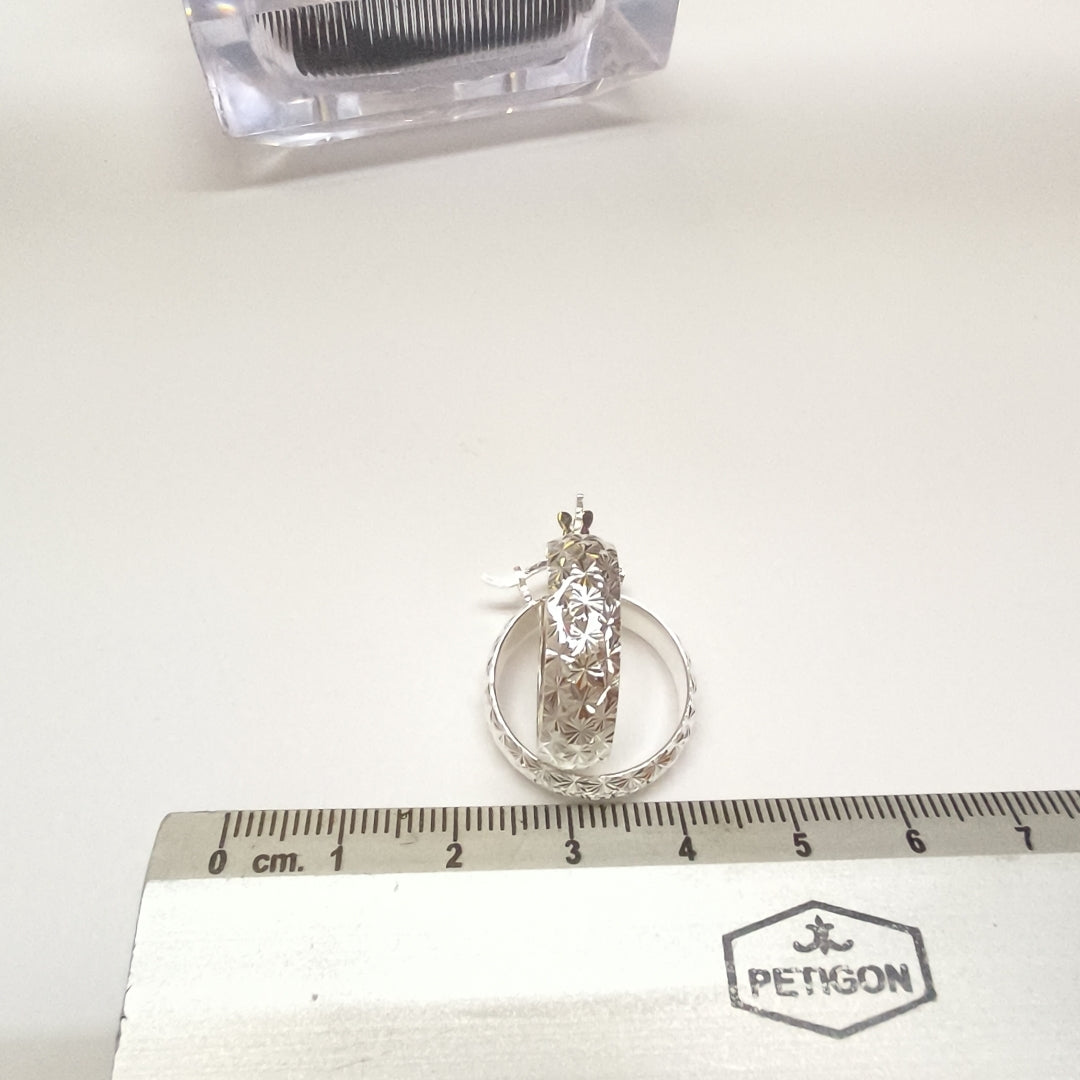 PAR ARRACADAS FACETADAS PLATA .925 3.4 GR (NUEVO)