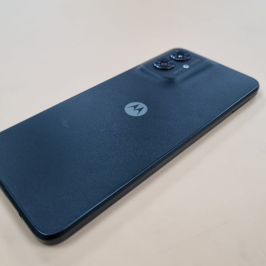 CELULAR MOTOROLA MOTO G55 5G XT2435-1(2024) 256 GB 8 GB RAM (SEMINUEVO)