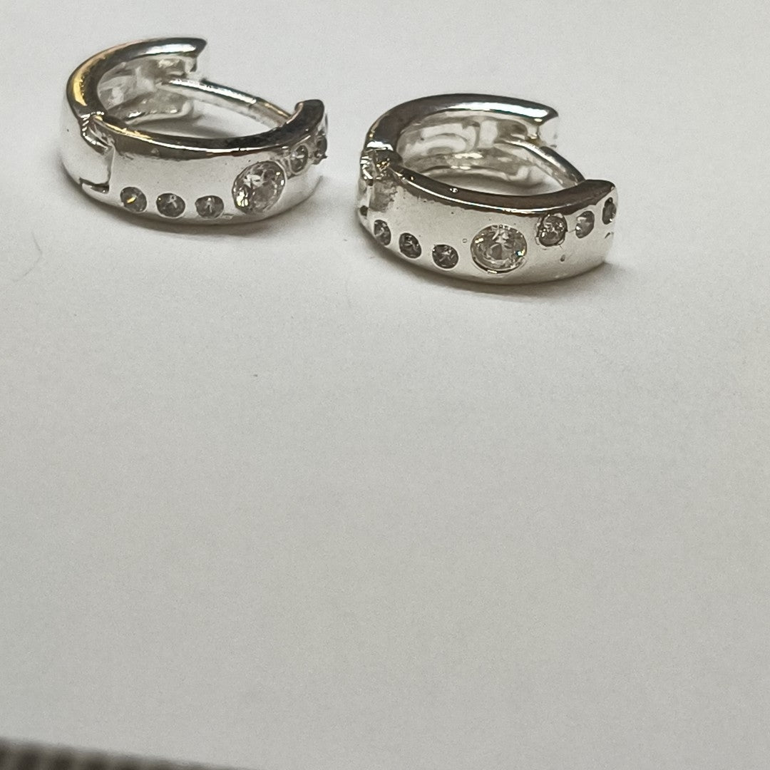 ARRACADAS C/CIRCONIAS PLATA .925 2.5 GR (NUEVO)