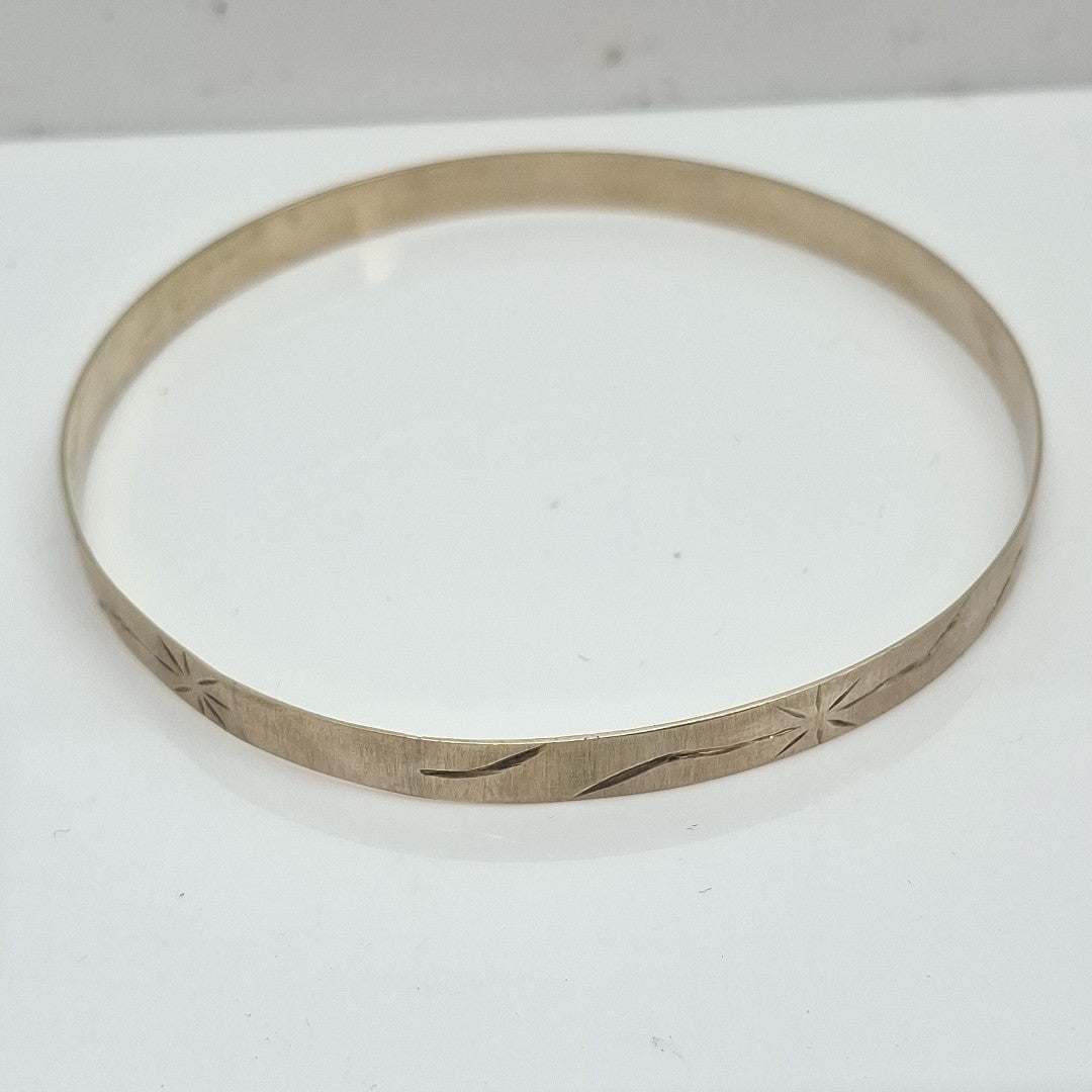 PULSERA RIGIDA ORO 10 K 8,00 GRMS (SEMINUEVO)