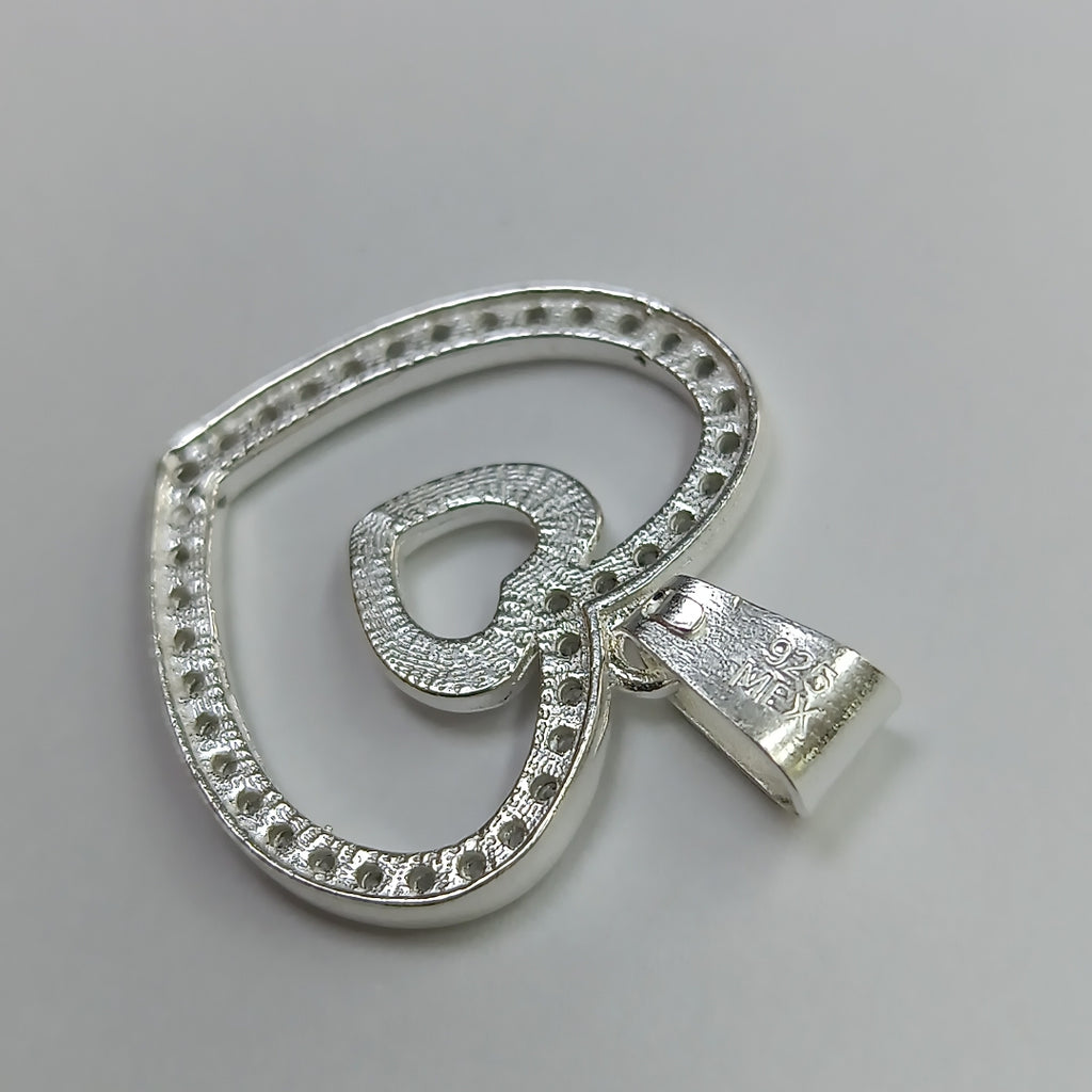DIJE CORAZON C/CIRCONIAS PLATA .925 2.7 GR (NUEVO)