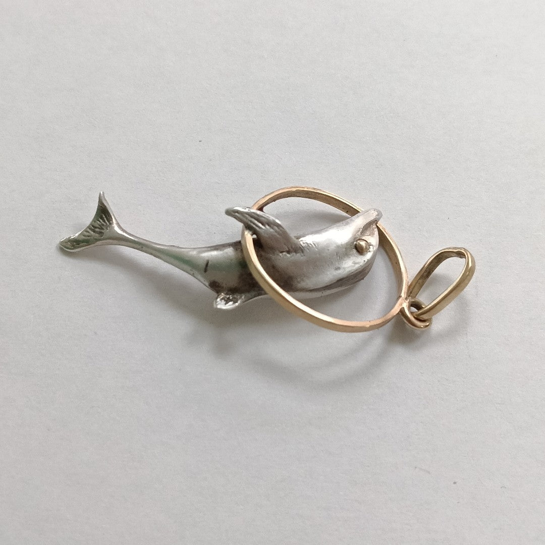 DIJE ORO,PLATA 14 K 1,30 GRMS (SEMINUEVO)