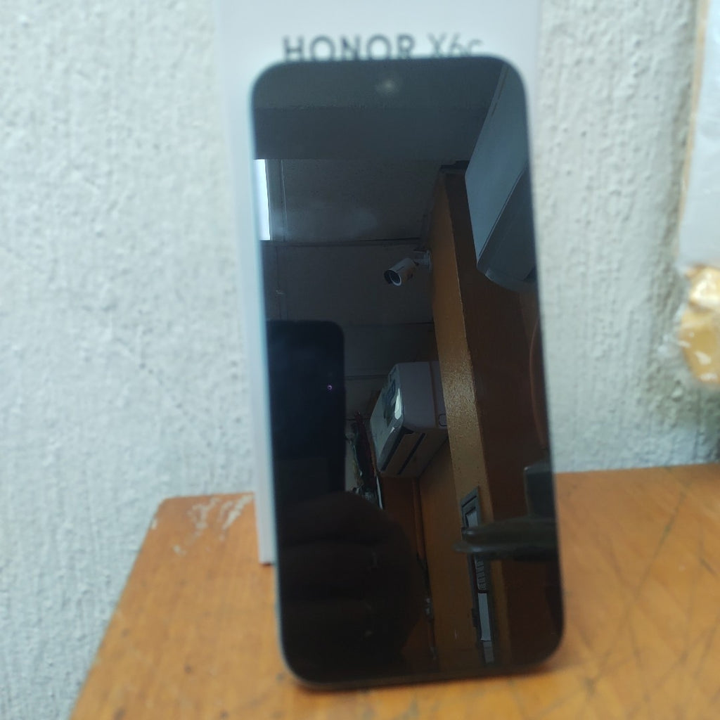 CELULAR HONOR X6C NIC-LX3 (2025) 256 GB 6 GB RAM (SEMINUEVO)