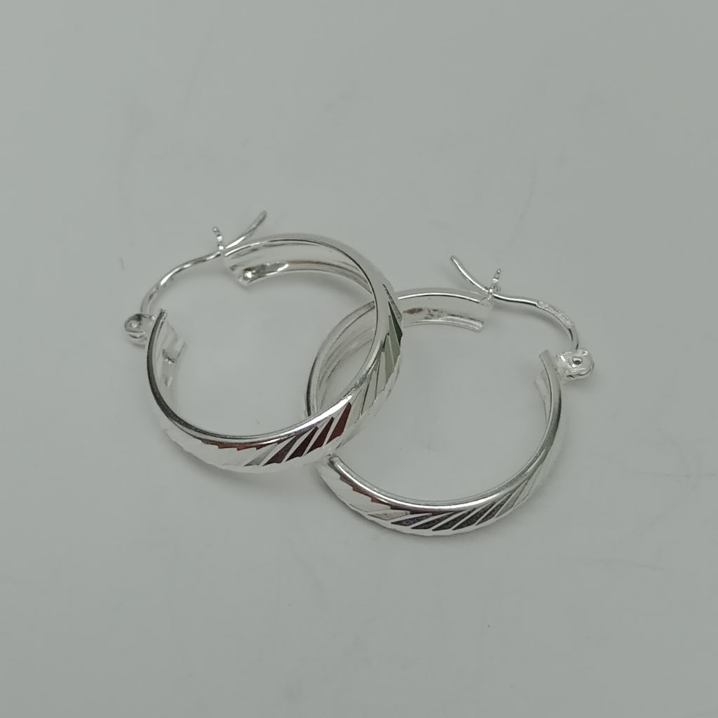 PAR ARRACADAS LABRADAS PLATA .925 2.4 GR (NUEVO)