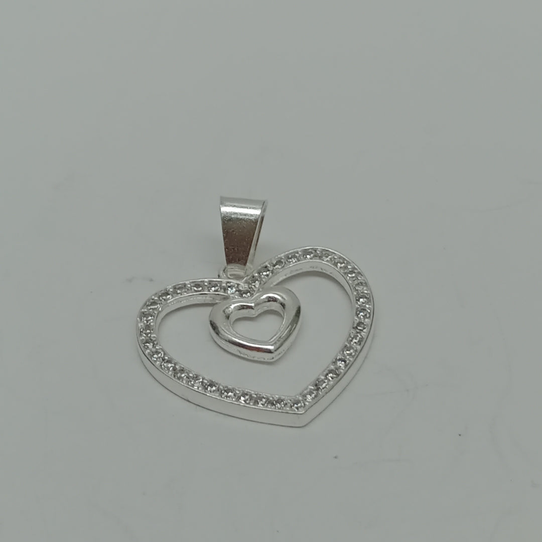 DIJE CORAZON C/CIRCONIAS PLATA .925 2.7 GR (NUEVO)