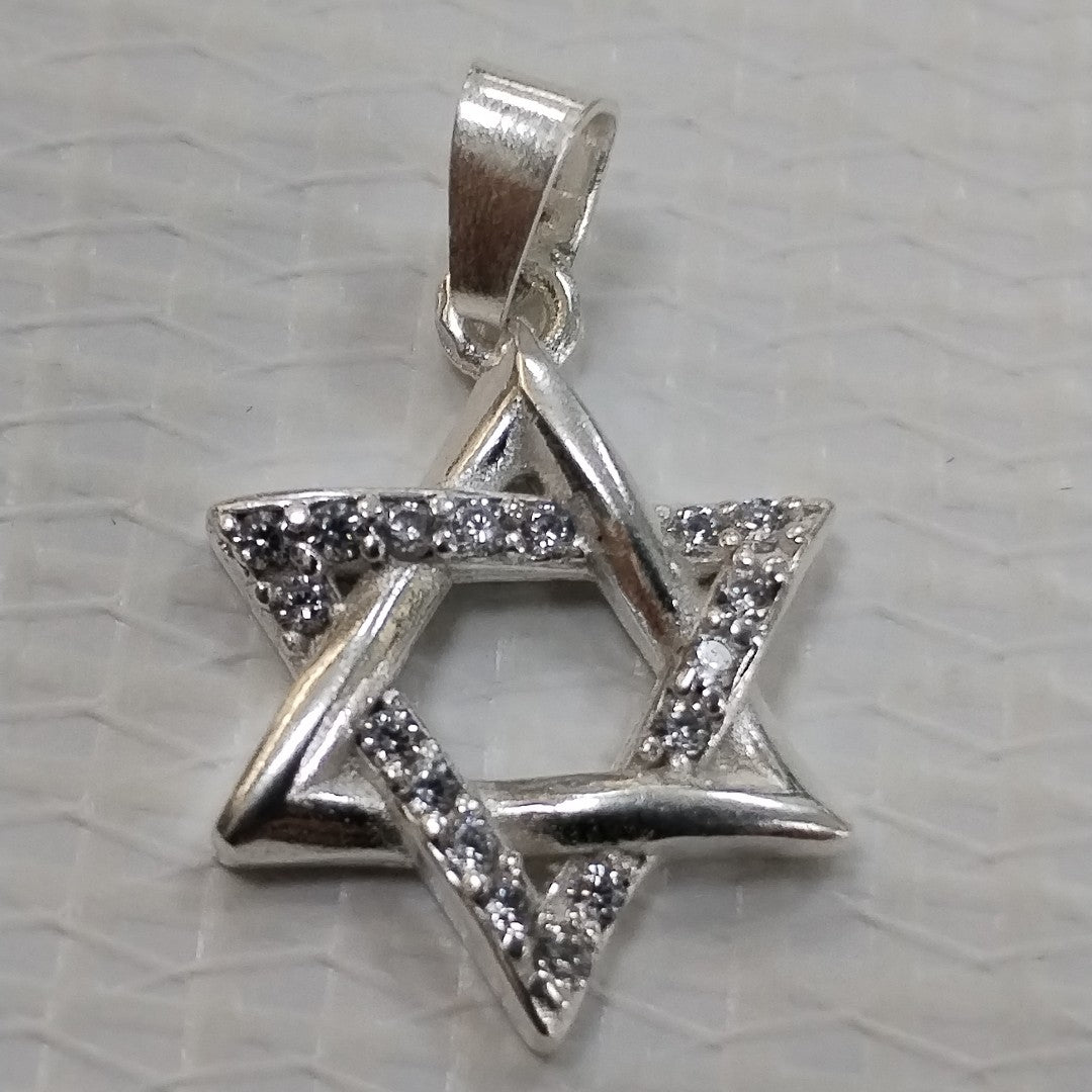 DIJE ESTRELLA DE DAVID C/CIRCONIAS PLATA .925 2.7 GR (NUEVO)