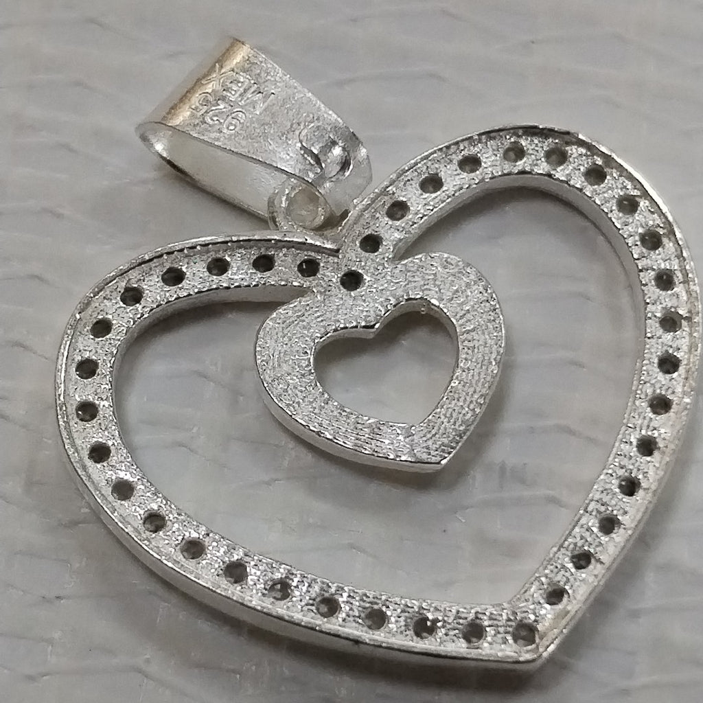 DIJE CORAZON C/CIRCONIAS PLATA .925 2.7 GR (NUEVO)