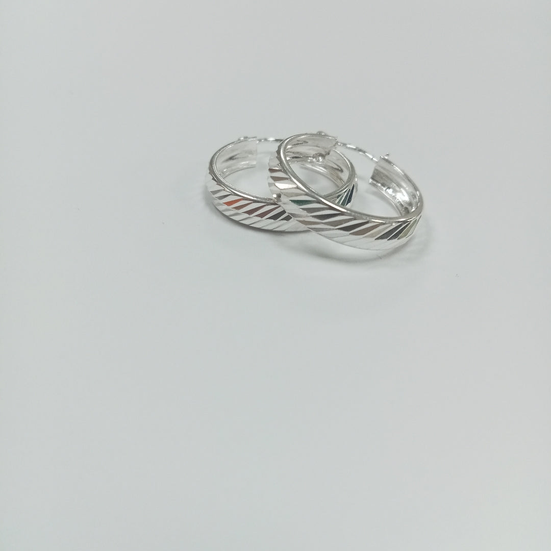 PAR ARRACADAS LABRADAS PLATA .925 2.4 GR (NUEVO)