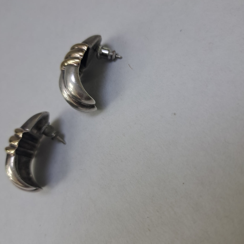 ARETES PAR PLATA 14,10 GRMS (SEMINUEVO)