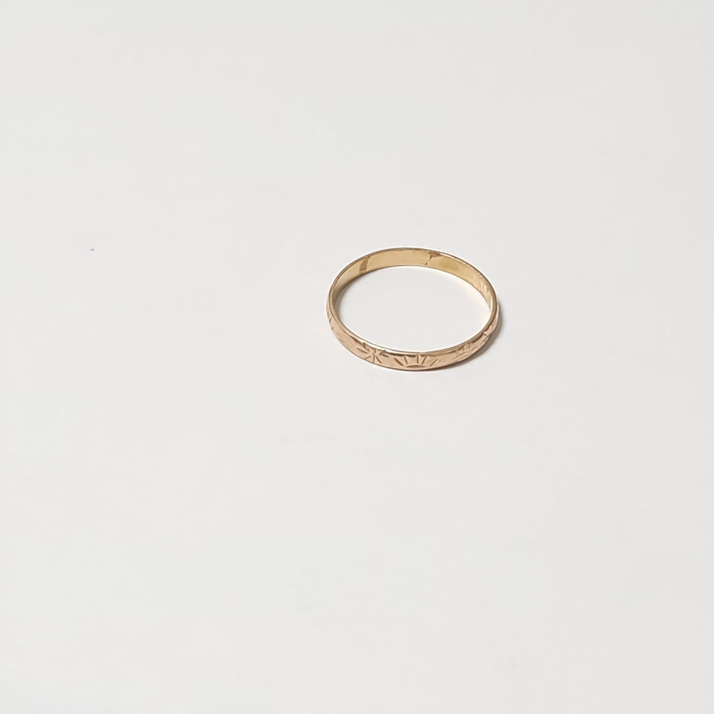 ANILLO ORO 10 K 1,10 GRMS (SEMINUEVO)
