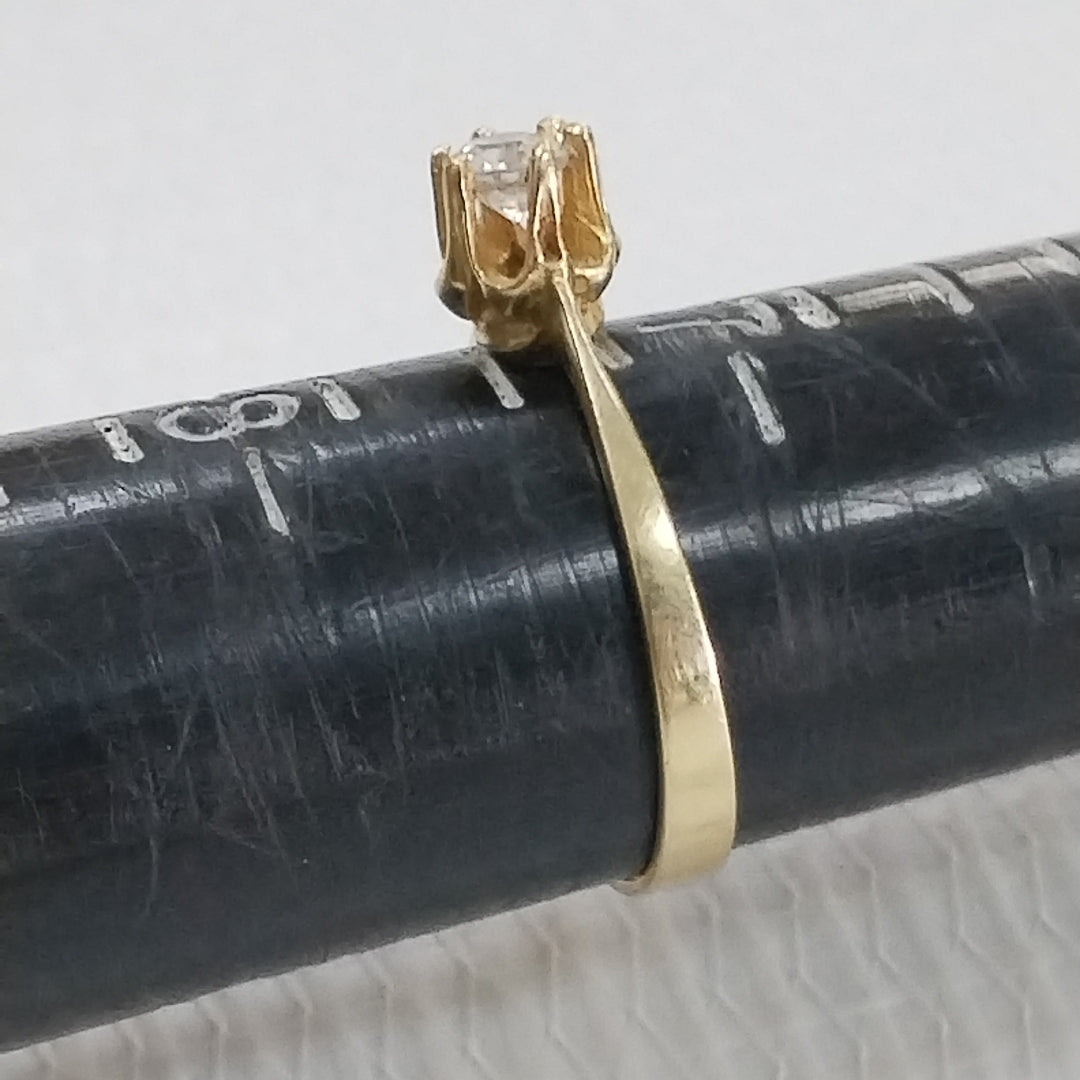 SOLITARIO ORO 10 K 1.4 GRMS (SEMINUEVO)