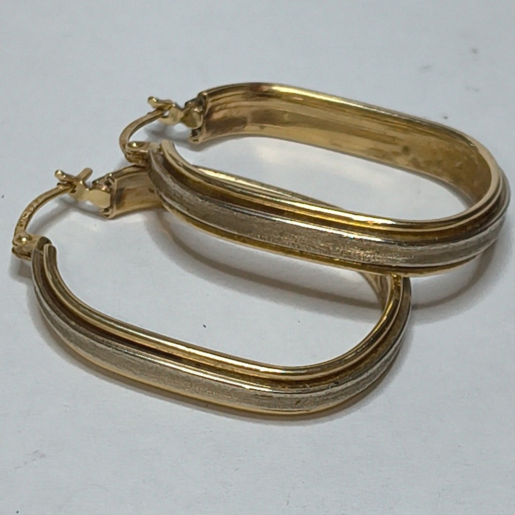 ARRACADAS PAR ORO 10 K 5.4 GRMS (SEMINUEVO)